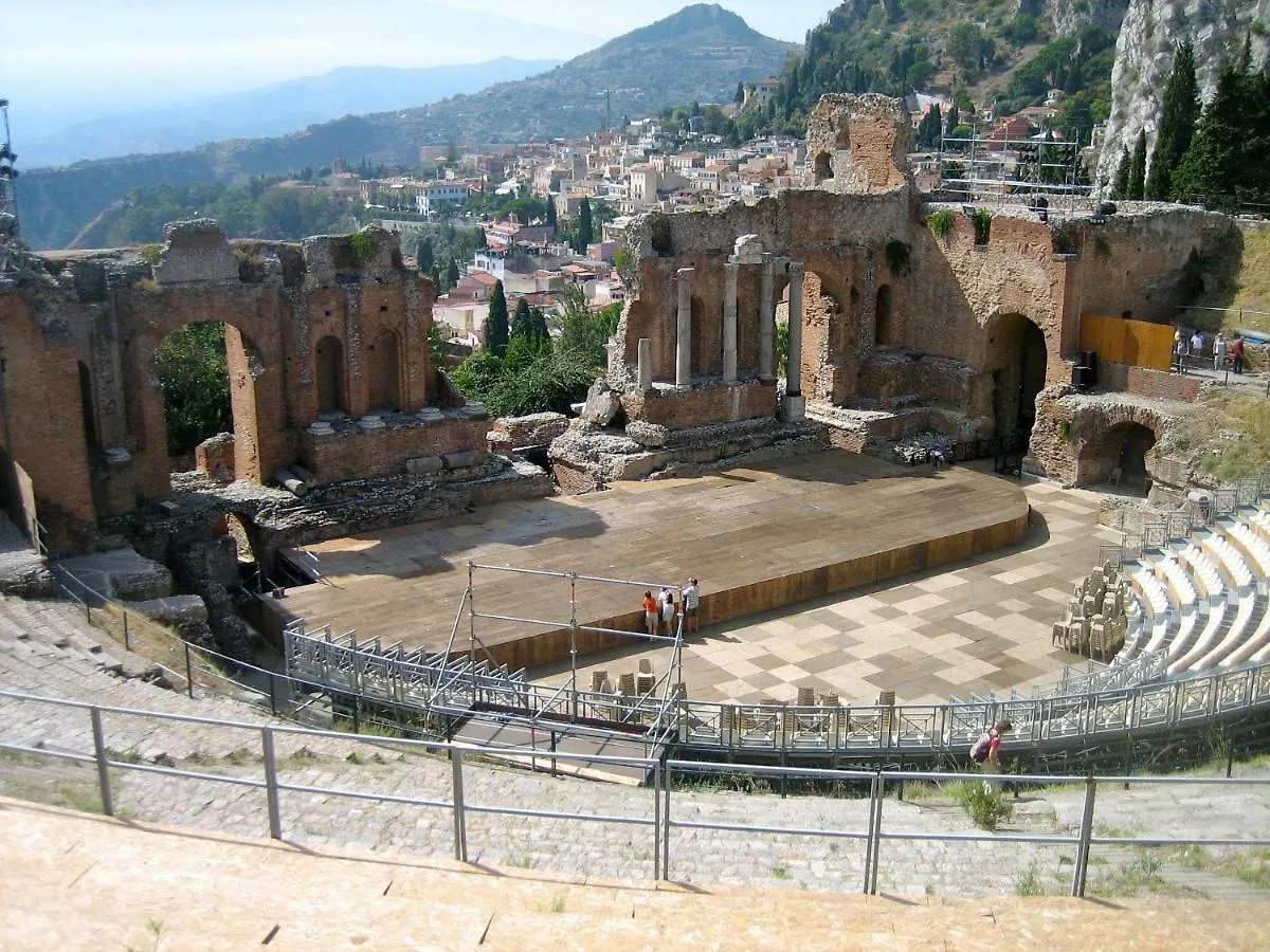 Apartmán Taormina Center 0*,